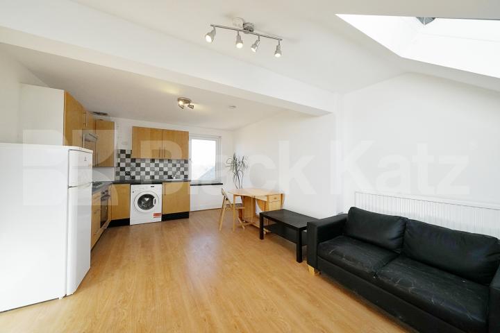 Split level conversion offering 528 Sq. Ft of living & entertaining space  Ashurst Gardens, Tulse Hill / Brixton